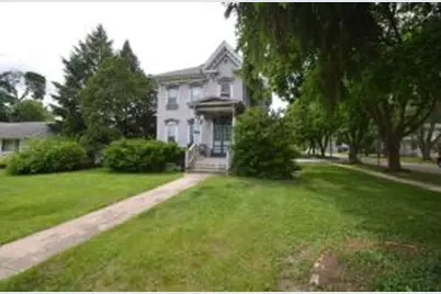 727 W Center St, Whitewater, WI 53190 - Photo 1