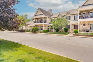 7942 Williamsburg Ct, Bristol, WI 53104 - Photo 1