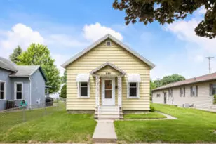 1647 Loomis St, La Crosse, WI 54603 - Photo 1