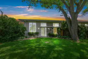 12929 N Colony Dr, Mequon, WI 53097 - Photo 1