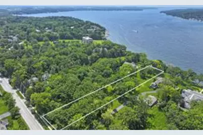 630 S Lake Shore Dr, Lake Geneva, WI 53147 - Photo 1