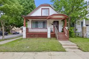 3002 S 7th St, Milwaukee, WI 53215 - Photo 1