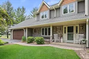 N80W32229 Northbrook Ct, Merton, WI 53029 - Photo 1