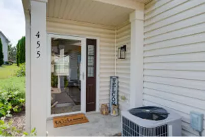 455  Cedar Ct, Slinger, WI 53086 - Photo 1