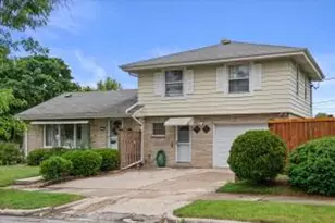 9230 W Auer Ave, Milwaukee, WI 53222 - Photo 1