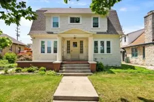 3017 S 43rd St, Milwaukee, WI 53219 - Photo 1