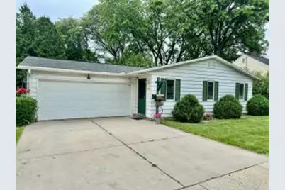 1520 E Main St, Watertown, WI 53094 - Photo 1