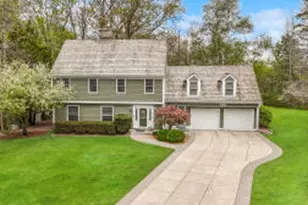 9837 N Auburn Ct, Mequon, WI 53092 - Photo 1