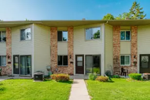 W169N11492 Biscayne Dr, Germantown, WI 53022 - Photo 1