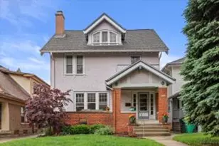 4069 N Prospect Ave, Shorewood, WI 53211 - Photo 1