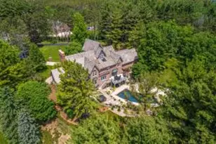 N69W29753 Ridgeview Ct, Merton, WI 53029 - Photo 1