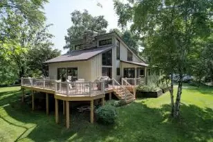 W332S3829 Lilac Ct, Genesee, WI 53118 - Photo 1