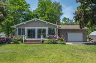 299 Shore Dr, Palmyra, WI 53156 - Photo 1