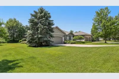 16885  Lake Rd, Brookfield, WI 53005 - Photo 1