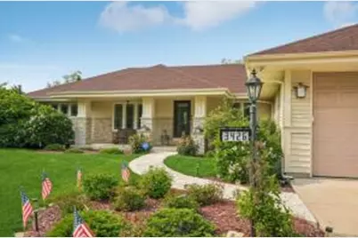 3426 W Links Dr, Franklin, WI 53132 - Photo 1