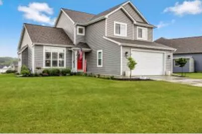 129 N Wild Flower Ln, Elkhorn, WI 53121 - Photo 1