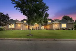 210 W Oak Leaf Dr, Oak Creek, WI 53154 - Photo 1