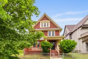 2647 N 21st St, Milwaukee, WI 53206 - Photo 1