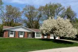 2510 W Rochelle Ave, Glendale, WI 53209 - Photo 1