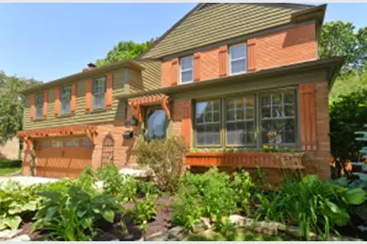 715  Russet St, Racine, WI 53405 - Photo 1