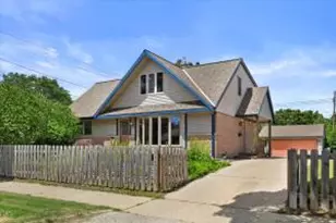 7710 W Ohio Ave, Milwaukee, WI 53219 - Photo 1