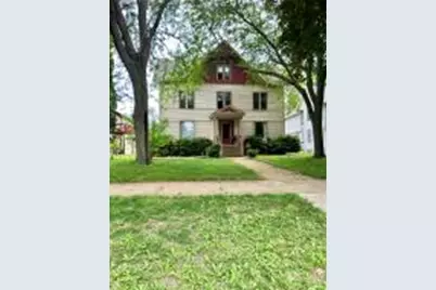 525  Dunbar Ave, Waukesha, WI 53186 - Photo 1