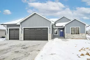 114 Autumn Dr, Delavan, WI 53115 - Photo 1