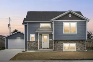 4921 38th Ave, Kenosha, WI 53144 - Photo 1