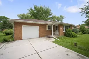 7450 S Quincy Ave, Oak Creek, WI 53154 - Photo 1