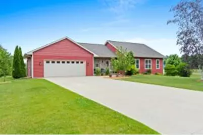 18516  Freedom Ct, Mishicot, WI 54228 - Photo 1