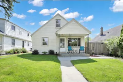 4654 S 47th St, Greenfield, WI 53220 - Photo 1