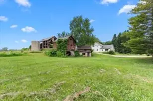 3551 Blue Goose Rd, Saukville, WI 53095 - Photo 1