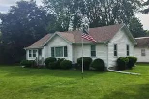 N1247 Highland Dr, Bloomfield, WI 53128 - Photo 1