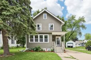 210 S Monroe St, Watertown, WI 53094 - Photo 1