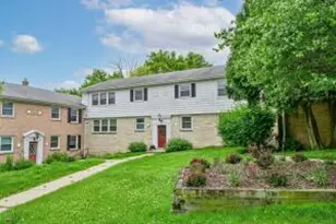 1235 E Randolph Ct, Milwaukee, WI 53212 - Photo 1