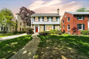 2571 N 83rd St, Wauwatosa, WI 53213 - Photo 1