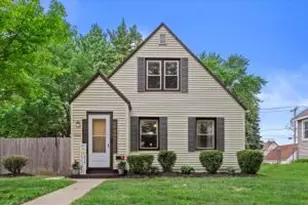 2475 S 66th St, West Allis, WI 53219 - Photo 1