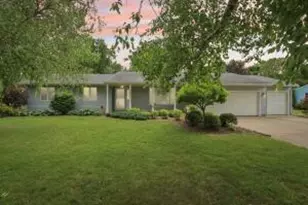 W5773 S Ra-Le Dr, Koshkonong, WI 53538 - Photo 1