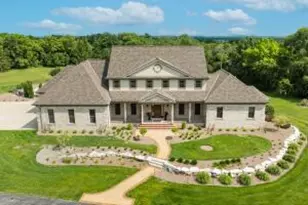 W304S8266 Oakridge Dr, Mukwonago, WI 53149 - Photo 1