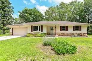 W330S8062 Country Ln, Mukwonago, WI 53149 - Photo 1