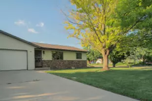 704 Franklin St, Watertown, WI 53094 - Photo 1