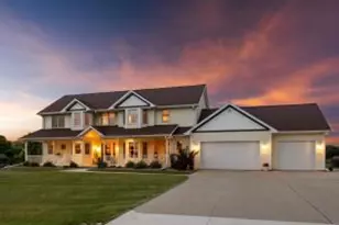 3206 Serenity Dr, Manitowoc, WI 54220 - Photo 1