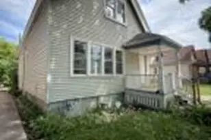2564 N 17th St, Milwaukee, WI 53206 - Photo 1
