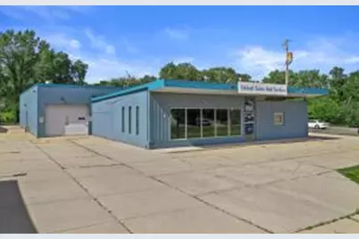 13196 W National Ave, New Berlin, WI 53151 - Photo 1