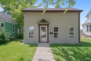 118 N 2nd St, Delavan, WI 53115 - Photo 1