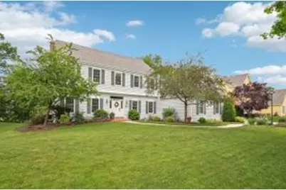 1277  Creekside Ln, Grafton, WI 53012 - Photo 1