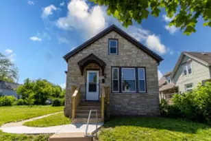 1931 N 20th St, Milwaukee, WI 53205 - Photo 1