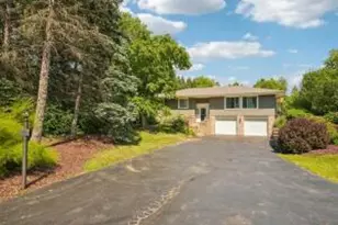 W156N10290 Pilgrim Rd, Germantown, WI 53022 - Photo 1