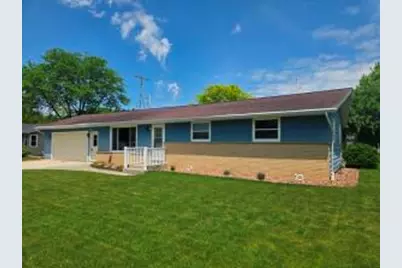 820  Ontario Ave, Oostburg, WI 53070 - Photo 1