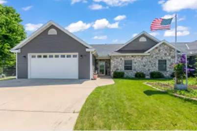 N710 N Water St, Emmet, WI 53098 - Photo 1